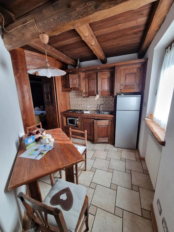 Maison d'hôtes La Peiro Douco à Roure Turin Extérieur photo