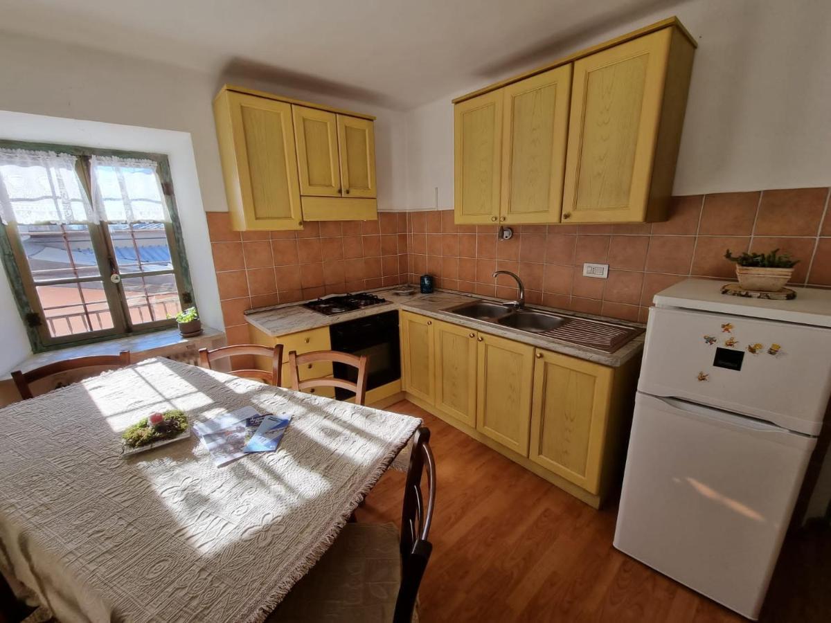 Maison d'hôtes La Peiro Douco à Roure Turin Extérieur photo